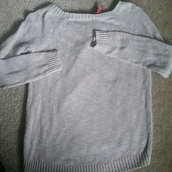 Red Camel cozy sweater - Picture 4 of 4